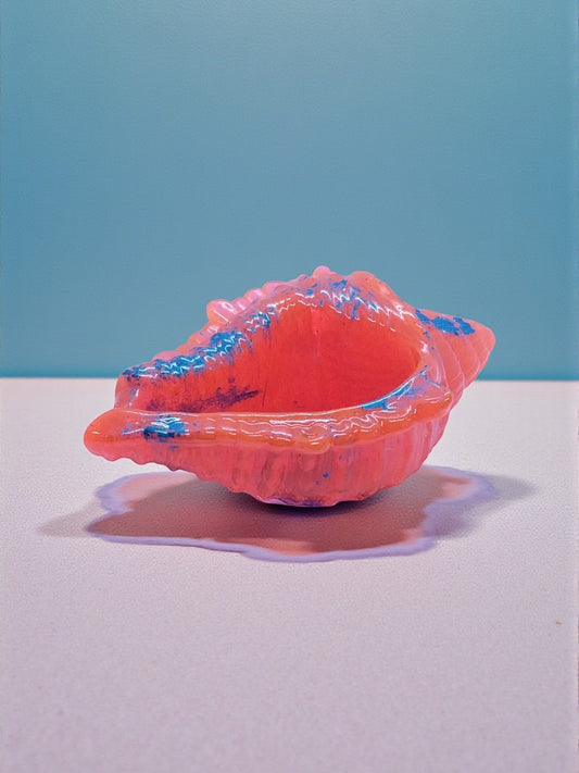 Artymunk3y coral pink resin seashell trinket dish with blue splatters. Ideal for jewelry or keys.