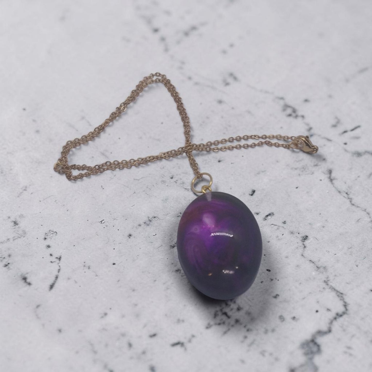 Artymunk3y Oval Pendant Necklace