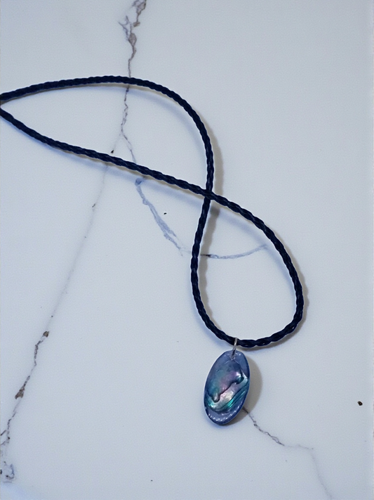 Paua pendant necklace
